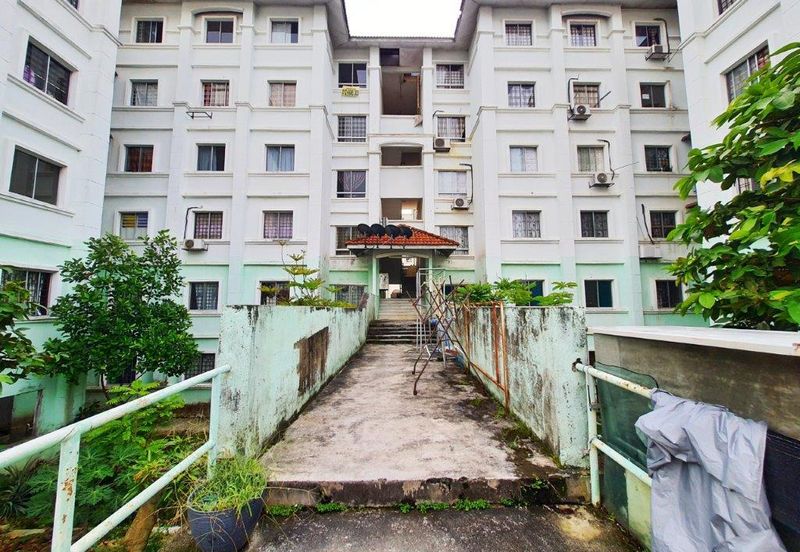 Residensi Warnasari 3