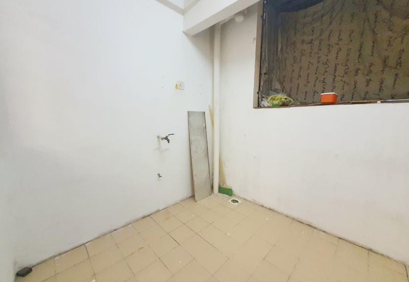 Pangsapuri Damai, Subang Bestari