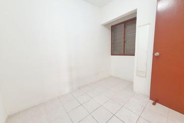 Pangsapuri Damai, Subang Bestari