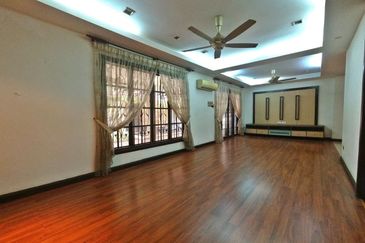 Seksyen 8, Kota Damansara