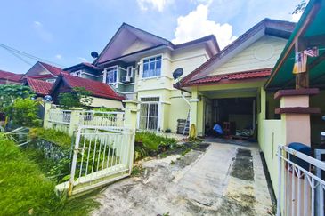 Paling murah Guarded 17% below market value Flexible deposit Double Storey Semi D Cluster Puncak Alam For Sale