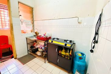 Astana Alam Apartment