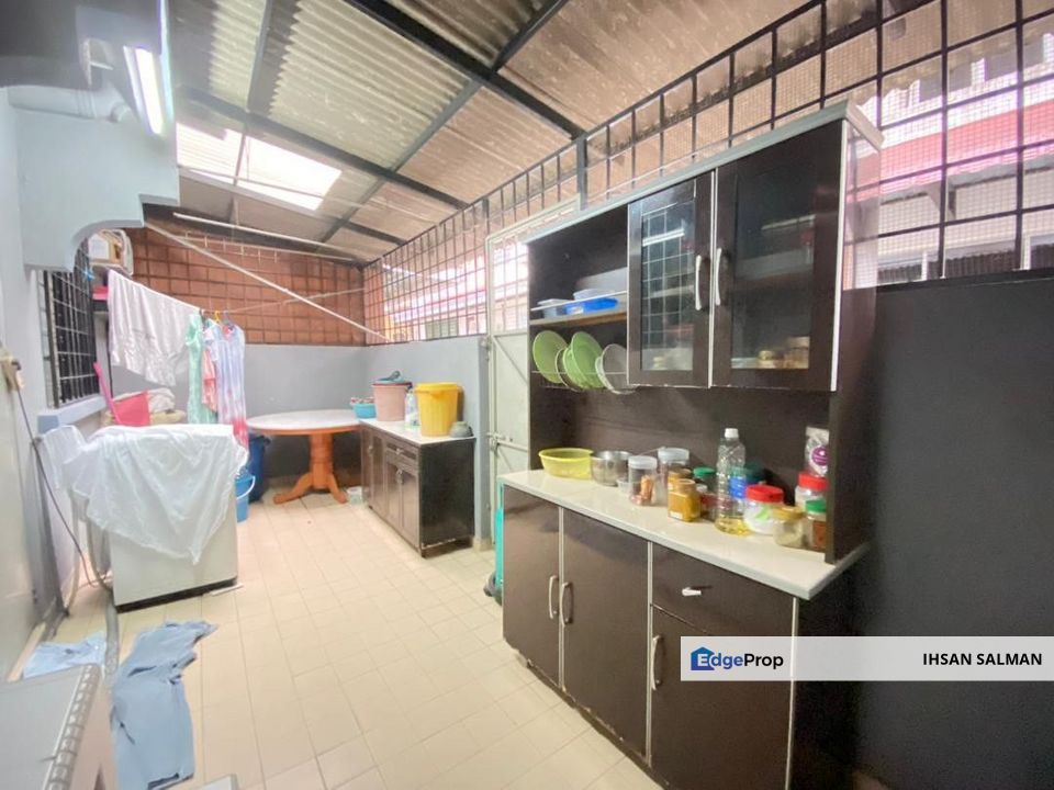 Freehold Extended kitchen Bebas banjir Double Storey Terrace Taman TTDI Jaya Shah Alam For Sale, Selangor, Taman TTDI Jaya 