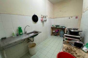 Pusat Komersial Seksyen 7