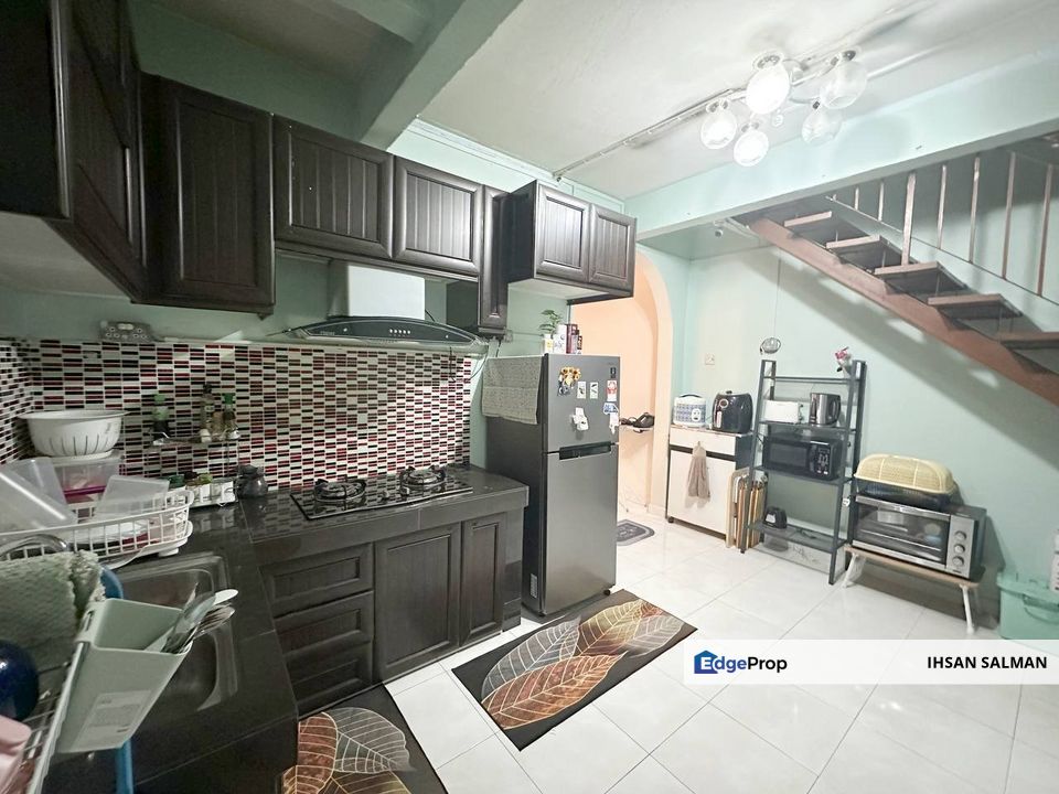 Renovated Kitchen cabinet Easy Access Teres 2 Tingkat Taman Beringin Jinjang Kepong Kuala Lumpur For Sale, Kuala Lumpur, Jinjang