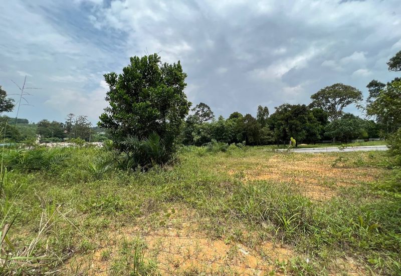 Kampung Sungai Pelong