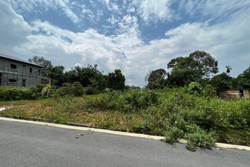 Kampung Sungai Pelong