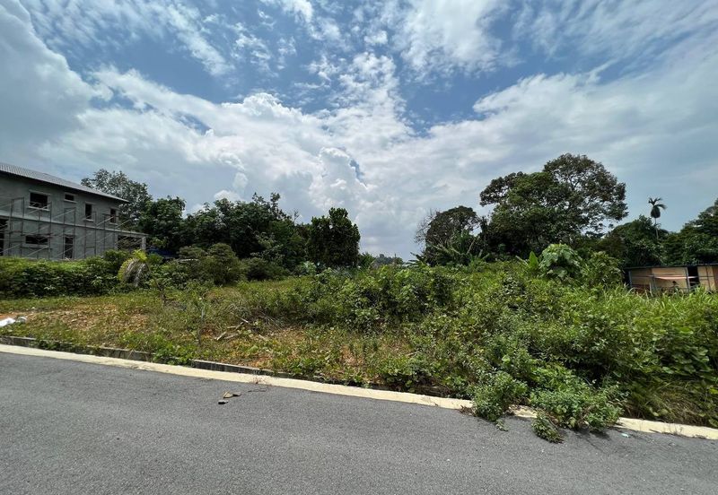 Kampung Sungai Pelong