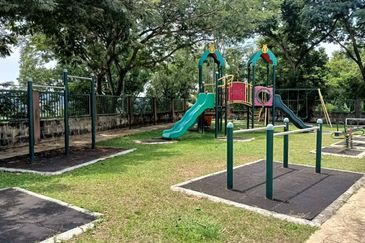 Taman Subang Permata