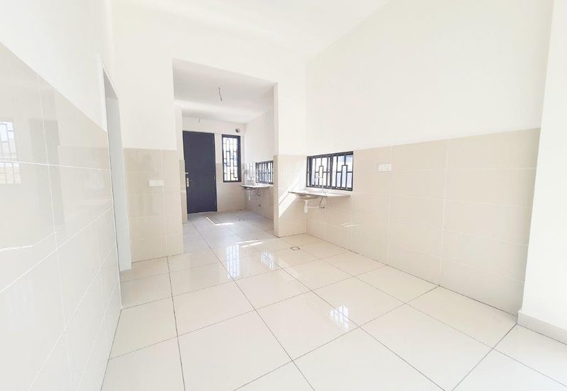 Elmina Green Three @ City of Elmina