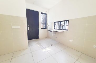 Elmina Green Three @ City of Elmina