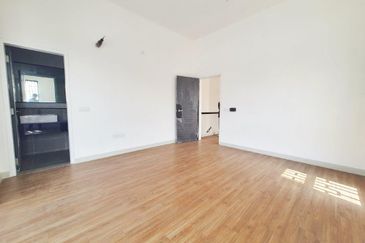 Elmina Green Three @ City of Elmina