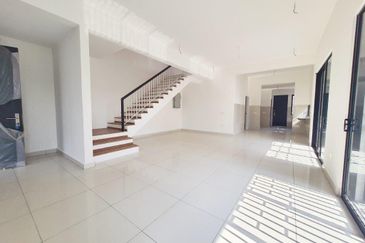 Elmina Green Three @ City of Elmina