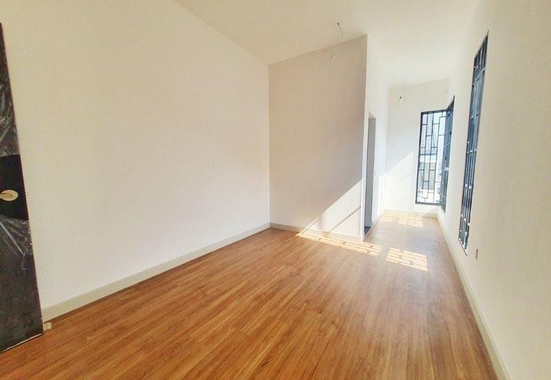 Elmina Green Three @ City of Elmina