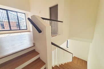 Elmina Green Three @ City of Elmina