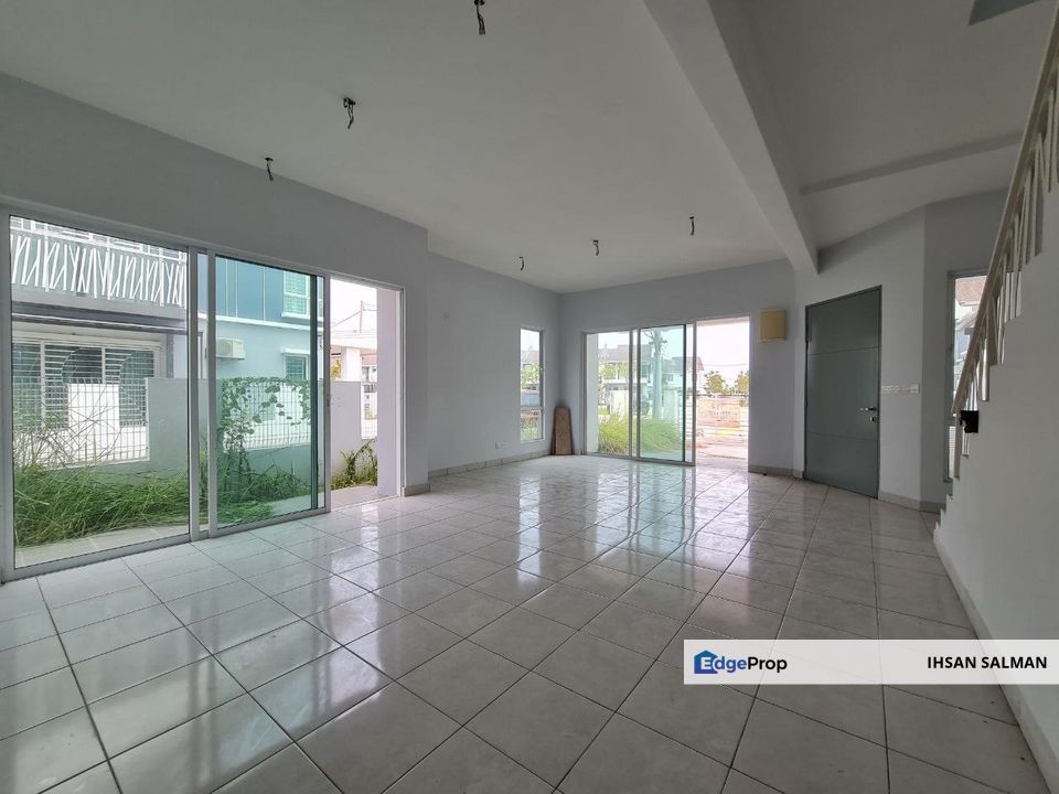 End Lot Facing Playground Rumah Baru Teres 2 Tingkat Widuri Residence Antara Gapi Serendah Rawang, Selangor, Serendah