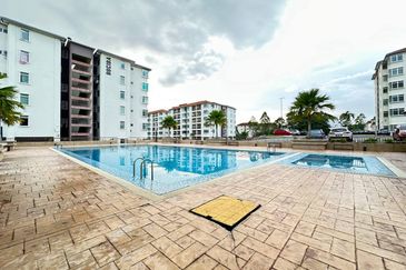 Residensi Warnasari 2