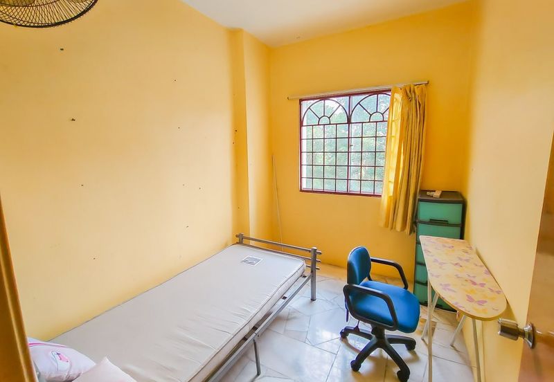 Astana Alam Apartment