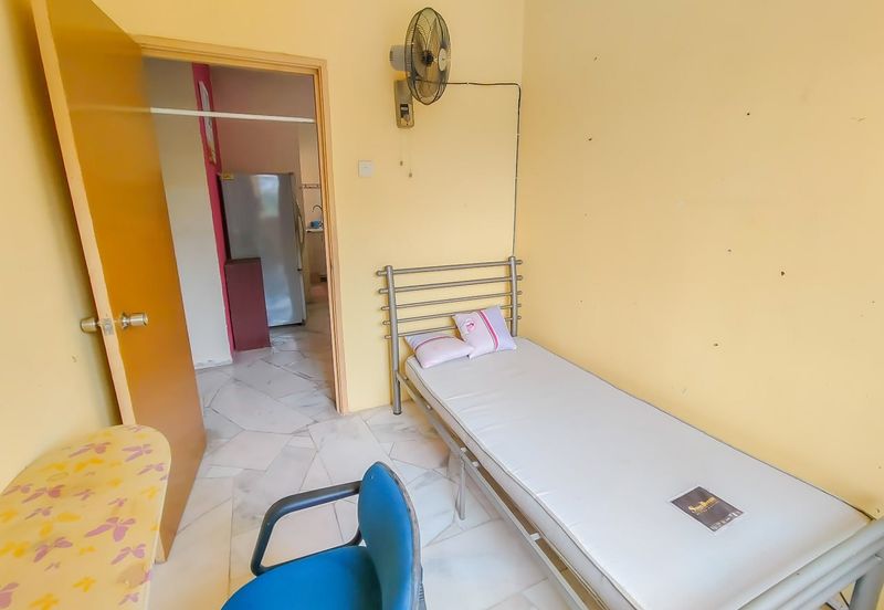 Astana Alam Apartment