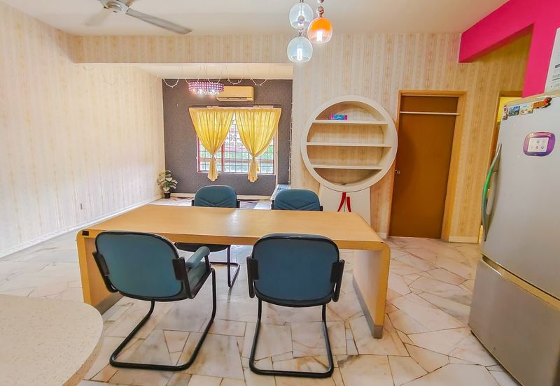 Astana Alam Apartment