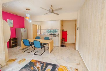 Astana Alam Apartment