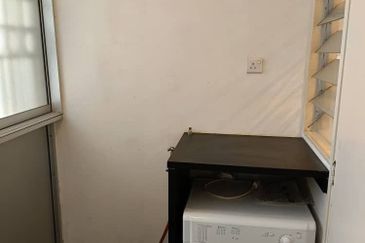 Seri Intan Apartment