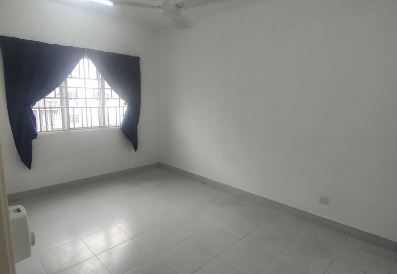 Seri Intan Apartment