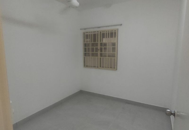 Seri Intan Apartment