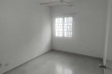 Seri Intan Apartment