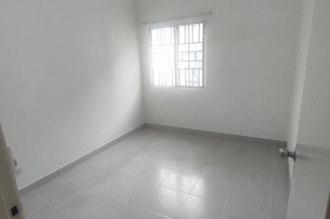 Seri Intan Apartment