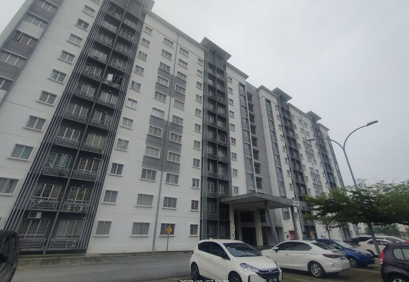 Seri Intan Apartment