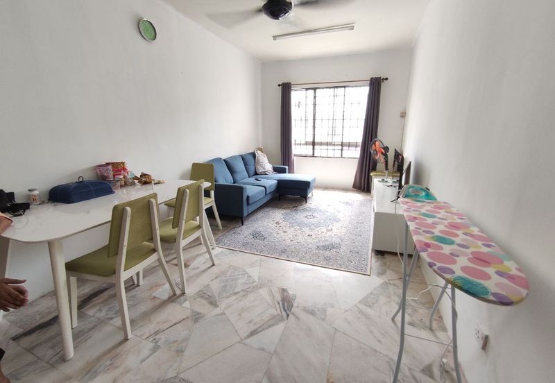 Residensi Warnasari 3