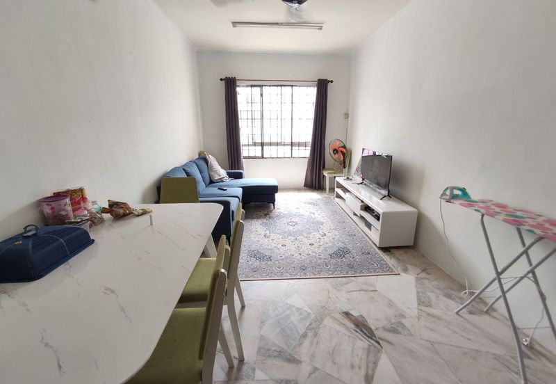 Residensi Warnasari 3