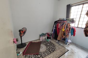 Residensi Warnasari 3