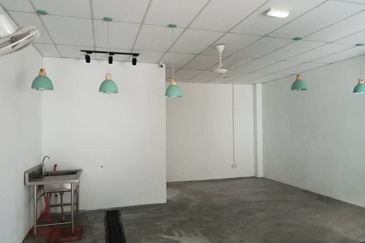 Cheapest Near Lotus Bank Ample car park Limited unit Single Storey Shop Lot Puncak Bestari Puncak Alam For Sale