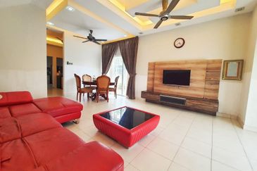 Full Furnished End Lot Guarded Double Storey Terrace Alam Suria Bandar Puncak Alam