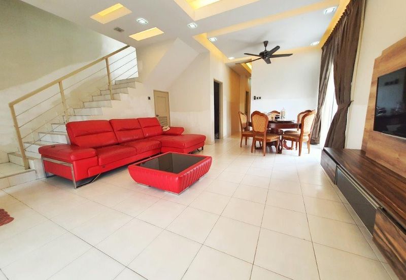 Full Furnished End Lot Guarded Double Storey Terrace Alam Suria Bandar Puncak Alam