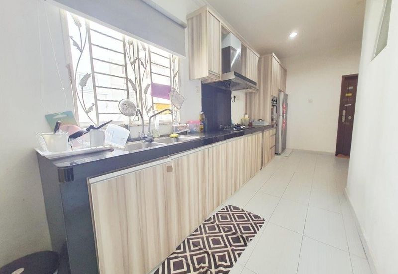 Full Furnished End Lot Guarded Double Storey Terrace Alam Suria Bandar Puncak Alam