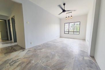 Astana Alam Apartment