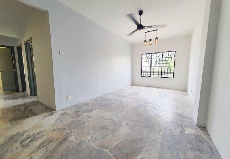 Astana Alam Apartment