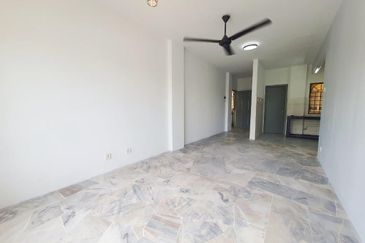 Astana Alam Apartment