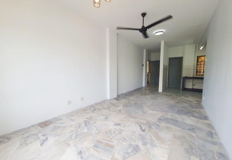 Astana Alam Apartment