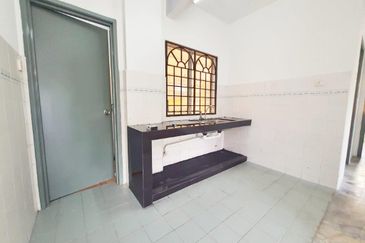 Astana Alam Apartment