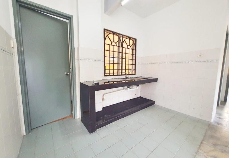 Astana Alam Apartment