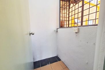 Astana Alam Apartment