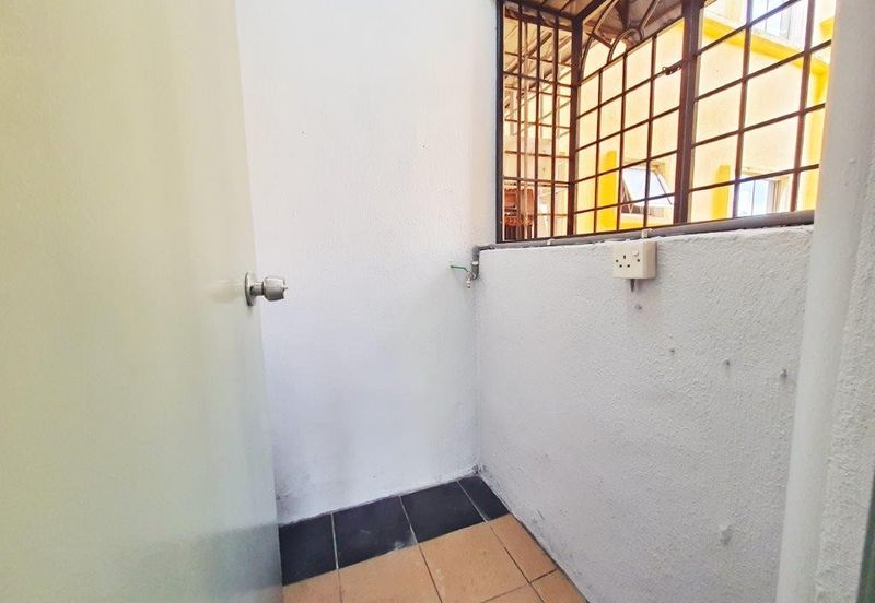 Astana Alam Apartment