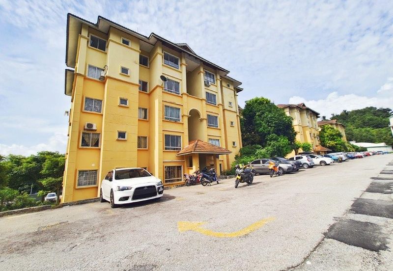 Astana Alam Apartment