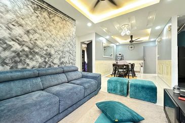 Residensi Laguna Biru 2