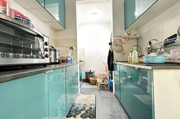 Residensi Laguna Biru 2