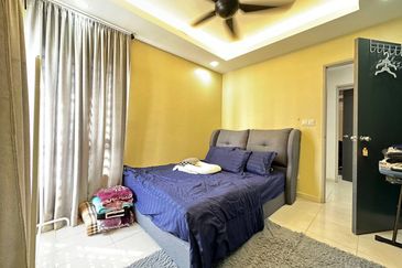 Residensi Laguna Biru 2